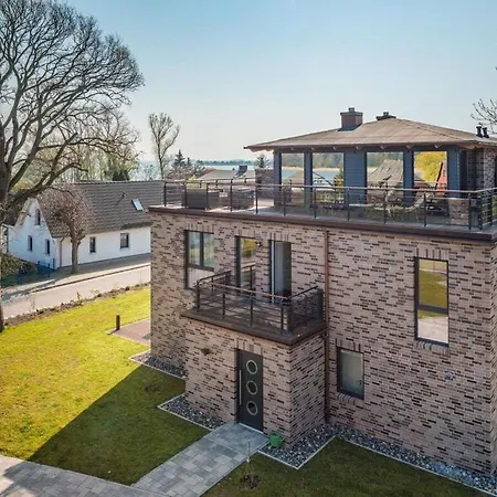 Pilot Houses Ruegen - Luxury Villa 3 Breege